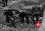 Immagine di Campo di concentramento nazista Landsberg Germania, 1945, secondo 25 filmato di repertorio 65675056435