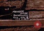 Immagine di A Buchenwald campo di concentramento A Buchenwald Germania, 1945, secondo 3 filmato di repertorio 65675056447