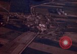 Standbild Strafing deutsche Ziele Deutschland, 1945, aus Sekunde 28 historischem Filmmaterial Videoclip 65675056451