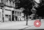 Standbild Flüchtlinge fliehen Ost-berlin Berlin Deutschland, 1962, aus Sekunde 22 historischem Filmmaterial Videoclip 65675056469