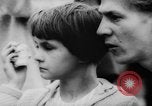 Standbild Flüchtlinge fliehen Ost-berlin Berlin Deutschland, 1962, aus Sekunde 36 historischem Filmmaterial Videoclip 65675056469