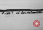 Image Voiture de course sur la glace Pennsylvania United States USA, 1962, de la seconde 20 séquences d'archives historiques vidéo 65675056474