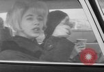 Image Voiture de course sur la glace Pennsylvania United States USA, 1962, de la seconde 45 séquences d'archives historiques vidéo 65675056474