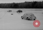 Image Voiture de course sur la glace Pennsylvania United States USA, 1962, de la seconde 62 séquences d'archives historiques vidéo 65675056474