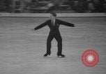 Immagine di Mondo Campionato di pattinaggio United States USA, 1962, secondo 16 filmato di repertorio 65675056481