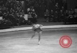 Immagine di Mondo Campionato di pattinaggio United States USA, 1962, secondo 61 filmato di repertorio 65675056481