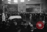 Image la mort de Herbert Hoover United States USA, 1964, de la seconde 16 séquences d'archives historiques vidéo 65675056492