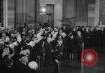 Image la mort de Herbert Hoover United States USA, 1964, de la seconde 17 séquences d'archives historiques vidéo 65675056492