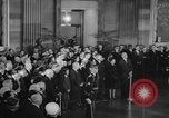 Image la mort de Herbert Hoover United States USA, 1964, de la seconde 18 séquences d'archives historiques vidéo 65675056492