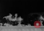 Standbild Anti apartheid Demonstrationen und Ausschreitungen in Afrika Afrika, 1960, aus Sekunde 11 historischem Filmmaterial Videoclip 65675056510