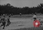 Standbild Anti apartheid Demonstrationen und Ausschreitungen in Afrika Afrika, 1960, aus Sekunde 34 historischem Filmmaterial Videoclip 65675056510