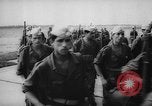 Standbild Anti apartheid Demonstrationen und Ausschreitungen in Afrika Afrika, 1960, aus Sekunde 39 historischem Filmmaterial Videoclip 65675056510