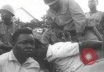 Standbild Anti apartheid Demonstrationen und Ausschreitungen in Afrika Afrika, 1960, aus Sekunde 42 historischem Filmmaterial Videoclip 65675056510