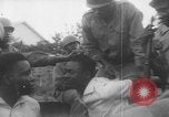 Standbild Anti apartheid Demonstrationen und Ausschreitungen in Afrika Afrika, 1960, aus Sekunde 44 historischem Filmmaterial Videoclip 65675056510