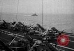 Image cargaisons de ravitaillement de Quemoy Formosa Détroit, 1958, de la seconde 15 séquences d'archives historiques vidéo 65675056518