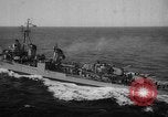 Image cargaisons de ravitaillement de Quemoy Formosa Détroit, 1958, de la seconde 19 séquences d'archives historiques vidéo 65675056518