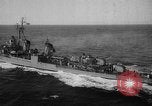 Image cargaisons de ravitaillement de Quemoy Formosa Détroit, 1958, de la seconde 20 séquences d'archives historiques vidéo 65675056518