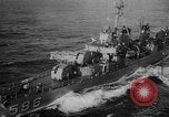 Image cargaisons de ravitaillement de Quemoy Formosa Détroit, 1958, de la seconde 28 séquences d'archives historiques vidéo 65675056518
