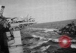 Image cargaisons de ravitaillement de Quemoy Formosa Détroit, 1958, de la seconde 35 séquences d'archives historiques vidéo 65675056518