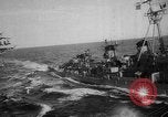Image cargaisons de ravitaillement de Quemoy Formosa Détroit, 1958, de la seconde 38 séquences d'archives historiques vidéo 65675056518