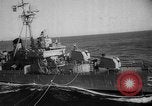 Image cargaisons de ravitaillement de Quemoy Formosa Détroit, 1958, de la seconde 43 séquences d'archives historiques vidéo 65675056518