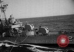 Image cargaisons de ravitaillement de Quemoy Formosa Détroit, 1958, de la seconde 44 séquences d'archives historiques vidéo 65675056518