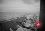 Image cargaisons de ravitaillement de Quemoy Formosa Détroit, 1958, de la seconde 51 séquences d'archives historiques vidéo 65675056518