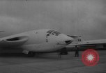 Standbild britischen Victor-Bomber Vereinigtes Königreich, 1958, aus Sekunde 6 historischem Filmmaterial Videoclip 65675056521