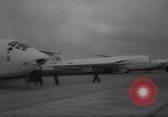 Standbild britischen Victor-Bomber Vereinigtes Königreich, 1958, aus Sekunde 8 historischem Filmmaterial Videoclip 65675056521