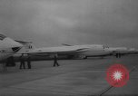 Standbild britischen Victor-Bomber Vereinigtes Königreich, 1958, aus Sekunde 9 historischem Filmmaterial Videoclip 65675056521