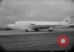Standbild britischen Victor-Bomber Vereinigtes Königreich, 1958, aus Sekunde 26 historischem Filmmaterial Videoclip 65675056521