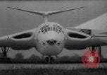 Standbild britischen Victor-Bomber Vereinigtes Königreich, 1958, aus Sekunde 35 historischem Filmmaterial Videoclip 65675056521