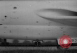 Standbild britischen Victor-Bomber Vereinigtes Königreich, 1958, aus Sekunde 37 historischem Filmmaterial Videoclip 65675056521