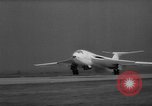 Standbild britischen Victor-Bomber Vereinigtes Königreich, 1958, aus Sekunde 46 historischem Filmmaterial Videoclip 65675056521
