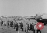 Standbild British Air Show Farnborough England, 1951, aus Sekunde 9 historischem Filmmaterial Videoclip 65675056540