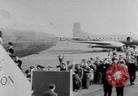 Standbild British Air Show Farnborough England, 1951, aus Sekunde 14 historischem Filmmaterial Videoclip 65675056540
