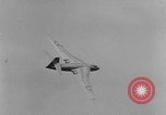 Standbild British Air Show Farnborough England, 1951, aus Sekunde 37 historischem Filmmaterial Videoclip 65675056540