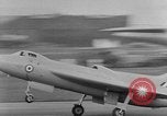 Standbild British Air Show Farnborough England, 1951, aus Sekunde 47 historischem Filmmaterial Videoclip 65675056540