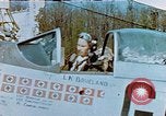 Immagine di I piloti pronti per la missione Germania, 1945, secondo 1 filmato di repertorio 65675056550
