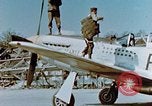 Immagine di I piloti pronti per la missione Germania, 1945, secondo 29 filmato di repertorio 65675056550