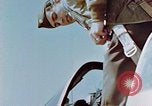 Immagine di I piloti pronti per la missione Germania, 1945, secondo 46 filmato di repertorio 65675056550
