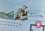 Immagine di I piloti pronti per la missione Germania, 1945, secondo 56 filmato di repertorio 65675056550