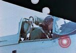 Image pilotes prêts pour la mission Allemagne, 1945, de la seconde 1 séquences d'archives historiques vidéo 65675056551