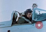 Image pilotes prêts pour la mission Allemagne, 1945, de la seconde 6 séquences d'archives historiques vidéo 65675056551