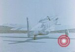 Image pilotes prêts pour la mission Allemagne, 1945, de la seconde 28 séquences d'archives historiques vidéo 65675056551