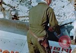 Image pilotes prêts pour la mission Allemagne, 1945, de la seconde 33 séquences d'archives historiques vidéo 65675056551