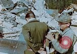 Image pilotes prêts pour la mission Allemagne, 1945, de la seconde 38 séquences d'archives historiques vidéo 65675056551