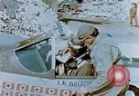 Image pilotes prêts pour la mission Allemagne, 1945, de la seconde 46 séquences d'archives historiques vidéo 65675056551