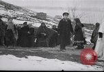 Immagine di La Russia soffre inverte il senso di rotazione nella prima guerra mondiale La Russia, 1916, secondo 56 filmato di repertorio 65675056573
