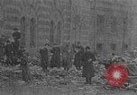 Immagine di Imperial soldati russi rivolta in Petrograd Pietrogrado Russia, 1917, secondo 29 filmato di repertorio 65675056575